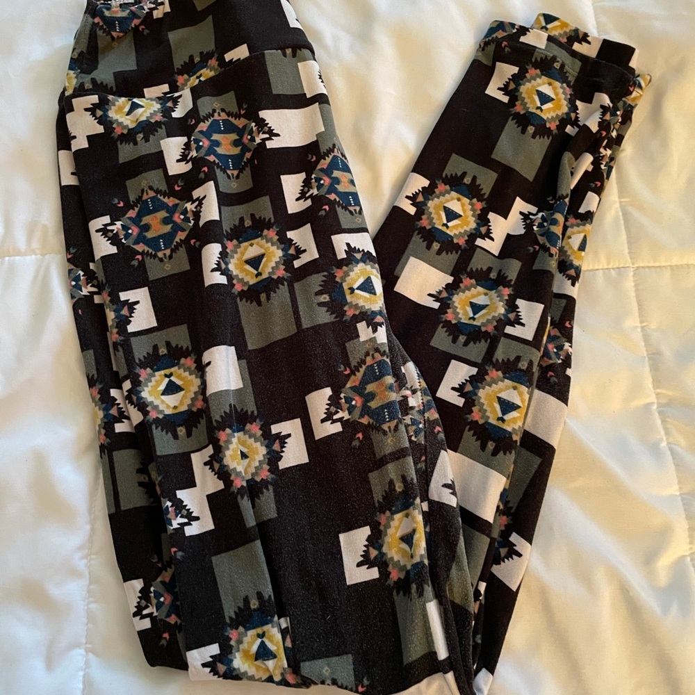 LuLaRoe leggings